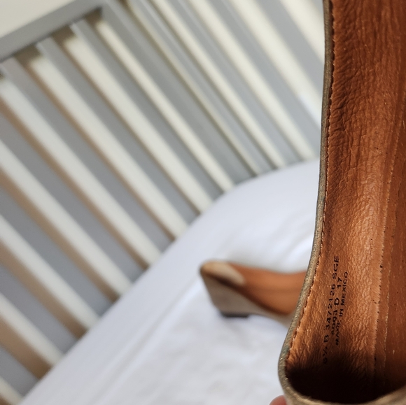 Frye Carson Womens Flats Size 6B Color Sage - Picture 7 of 8